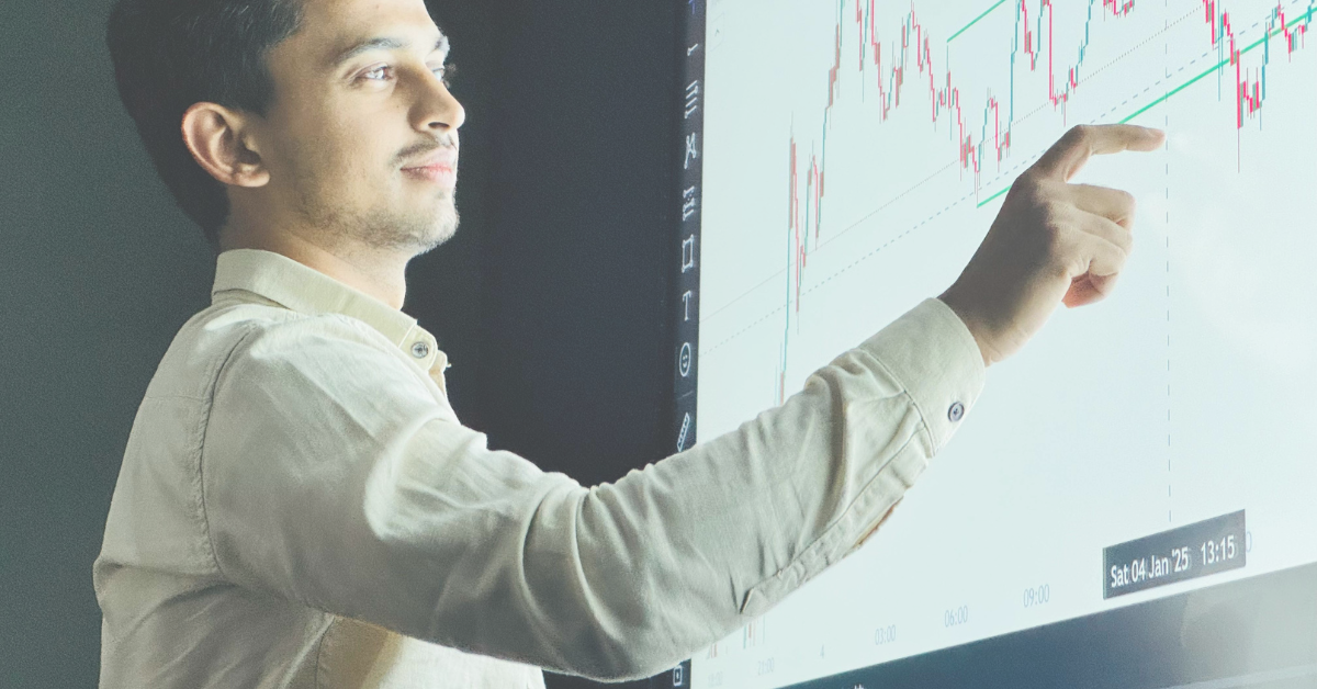 Case Study: Automating Competitive and Market Intelligence for a Global Technology & Professional Services Firm